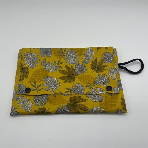 pochette livre de poche - création artisanale aravis - créations de jadavi jaune
